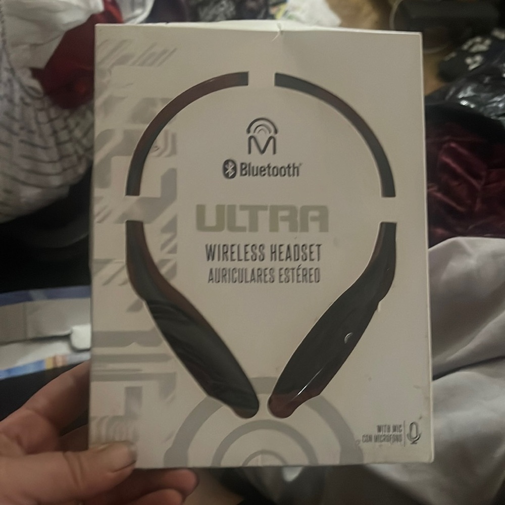 Ultra Bluetooth wireless headset with microphone